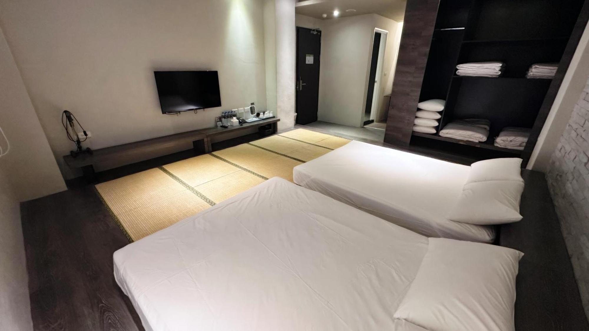 Kiwi Express Hotel-Taichung Station II Eksteriør billede