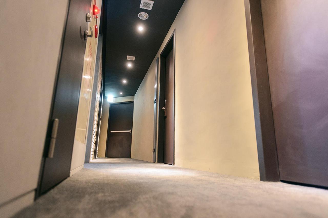 Kiwi Express Hotel-Taichung Station II Eksteriør billede