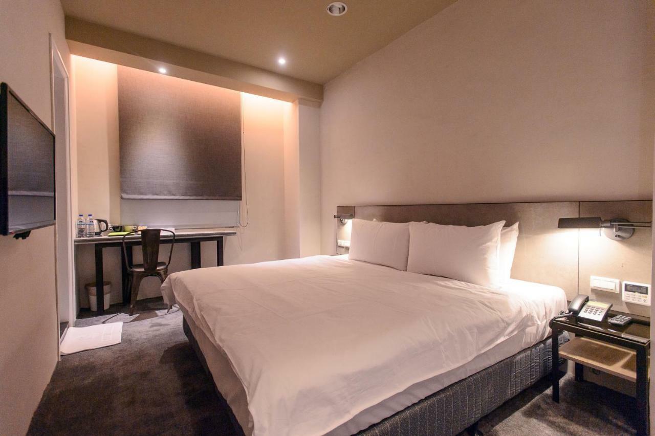 Kiwi Express Hotel-Taichung Station II Eksteriør billede